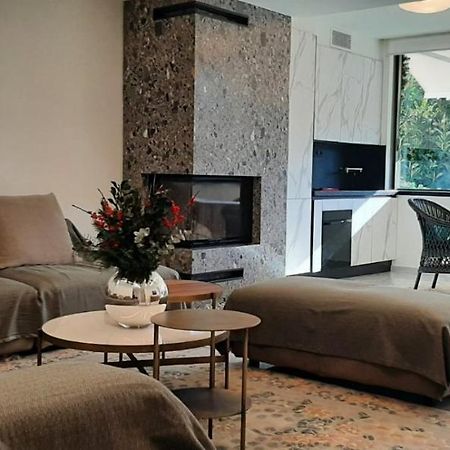 Sandy'S Superior Suite Epidaurus Exterior photo