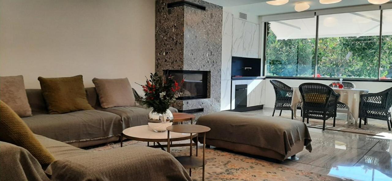 Sandy'S Superior Suite Epidaurus Exterior photo
