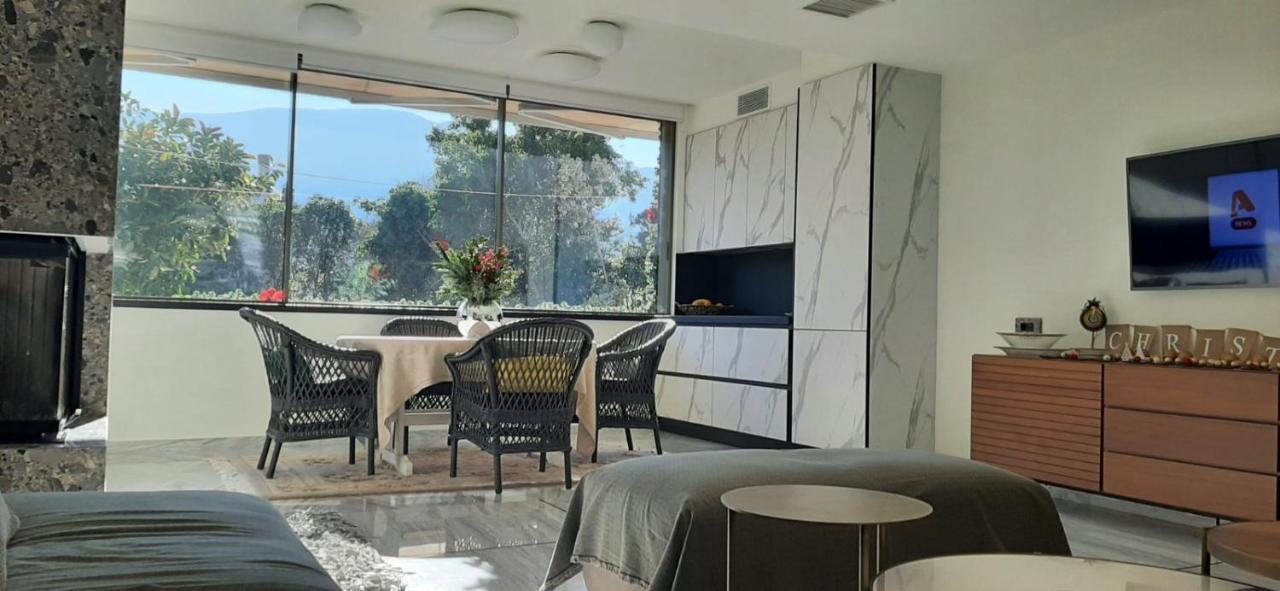 Sandy'S Superior Suite Epidaurus Exterior photo